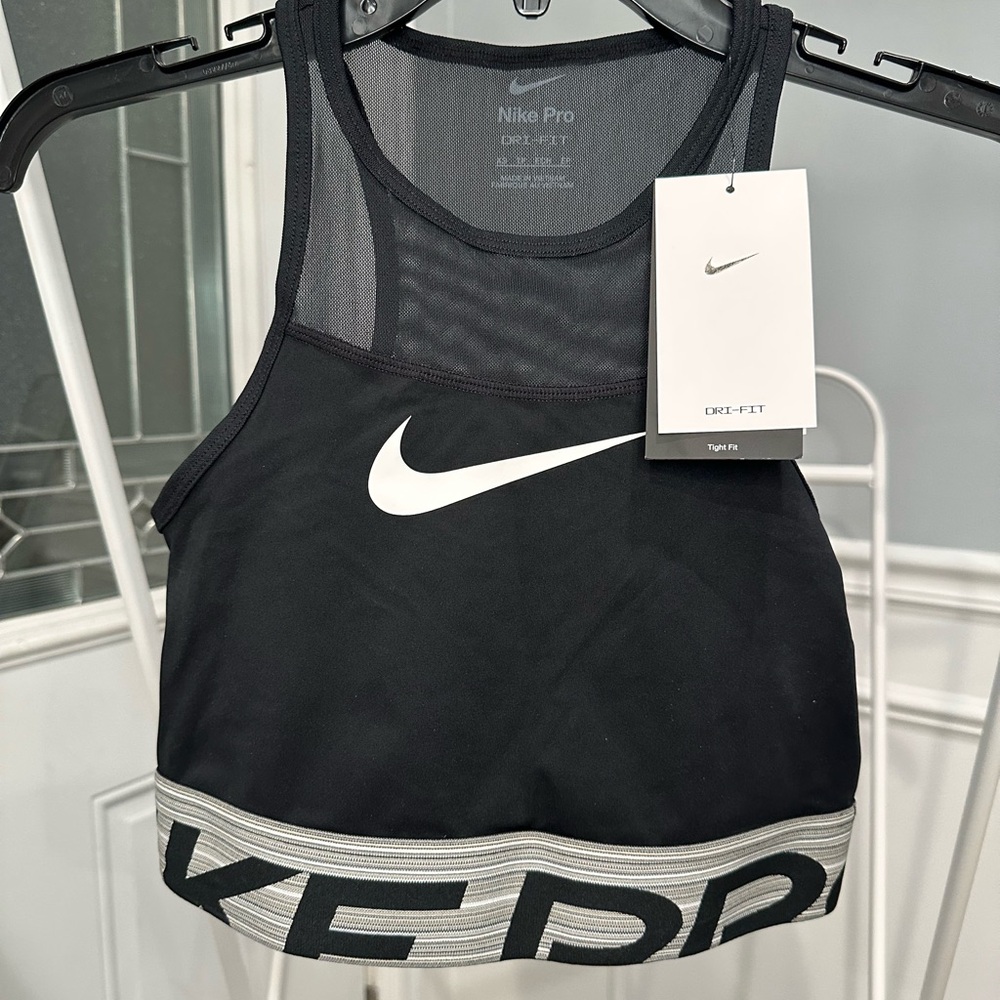 NWT Women’s Nike Pro Dri-FIT Cropped Tank Top